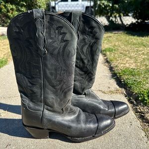 Preowned shyanne black cowboy